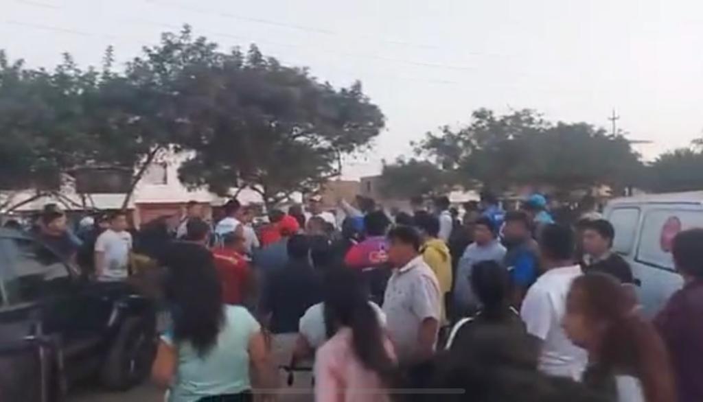 Trujillo Sicarios Asesinan A Dos Hombres En Exteriores Del Estadio De