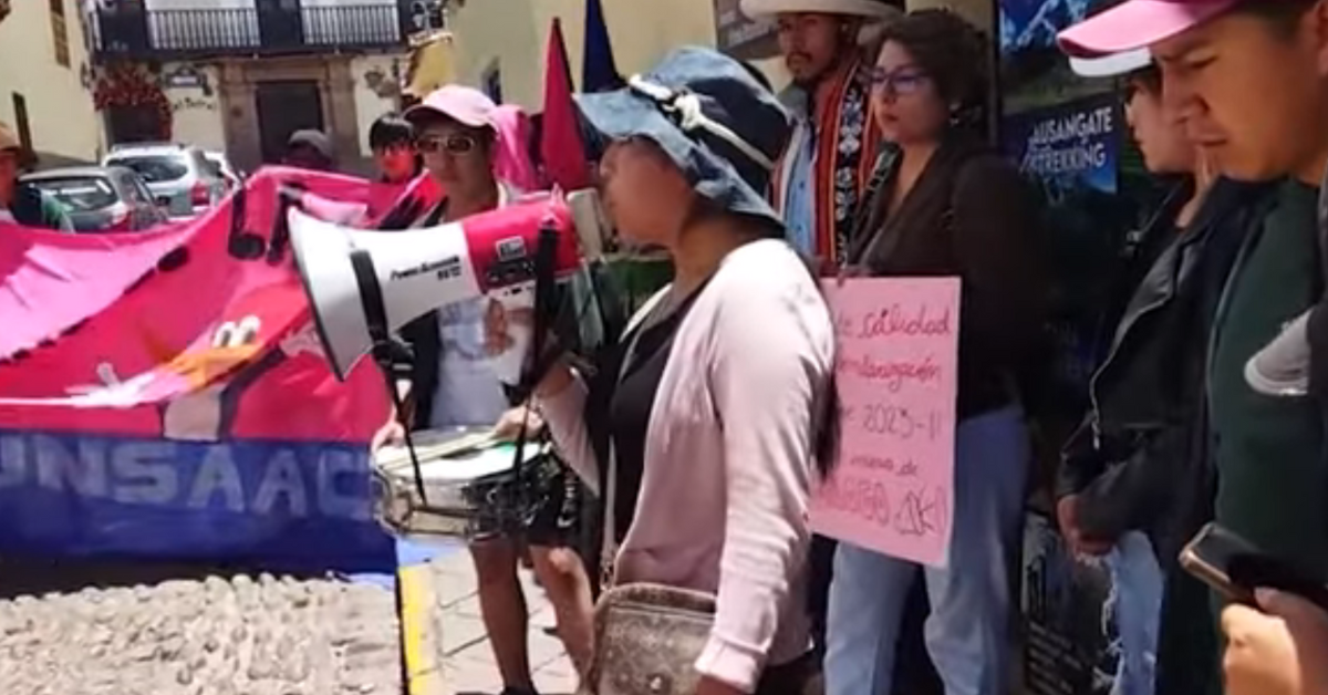 Cusco Universitarios están a punto de perder el semestre por protesta