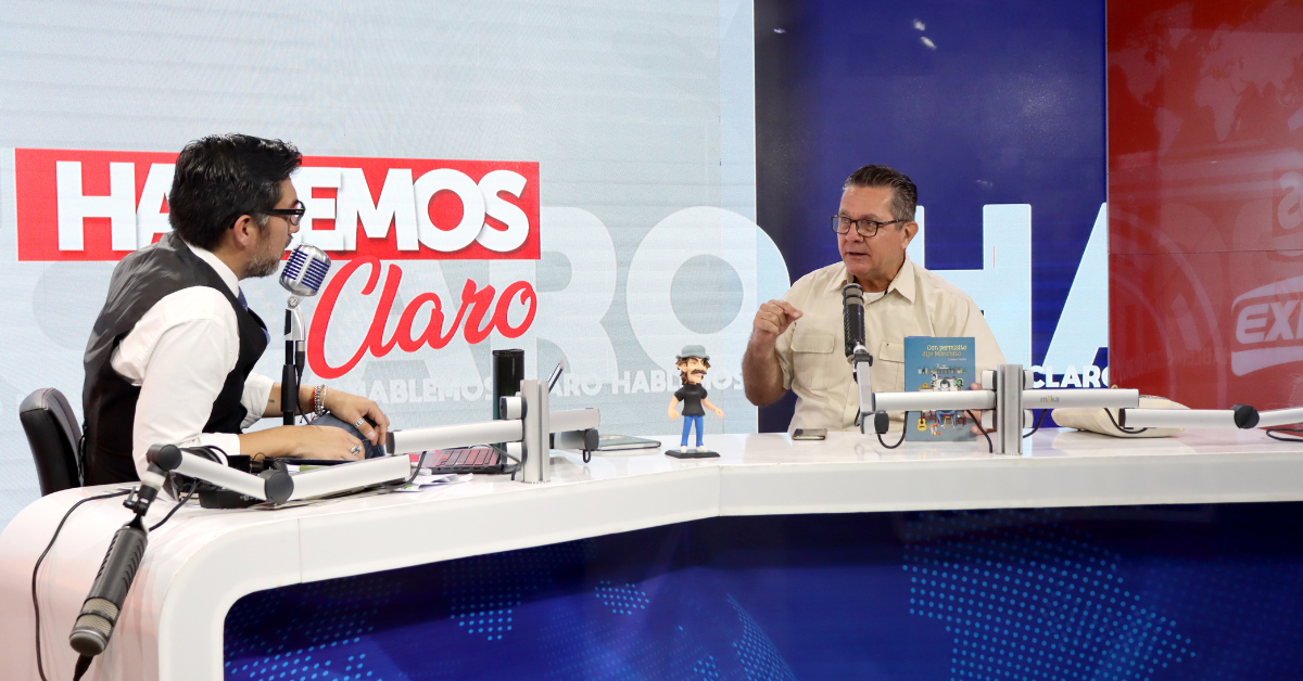 Hijo De Ram N Vald S Presentar Su Libro Con Permisito Dijo Monchito