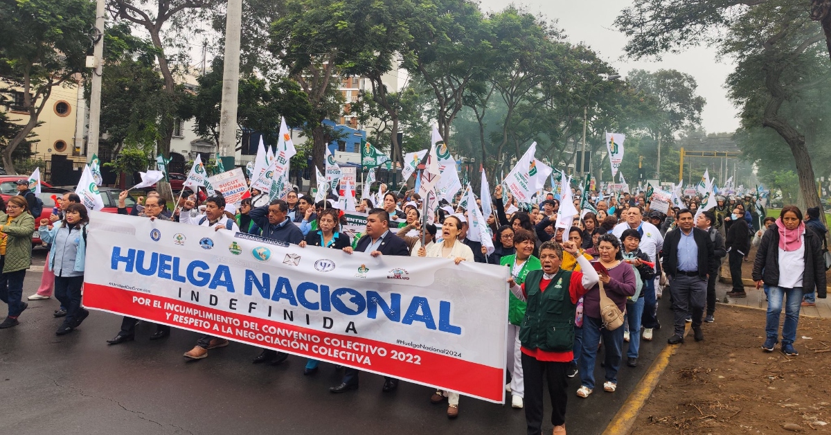 Huelga Nacional Indefinida Defensor A Del Pueblo Exhorta A Essalud A