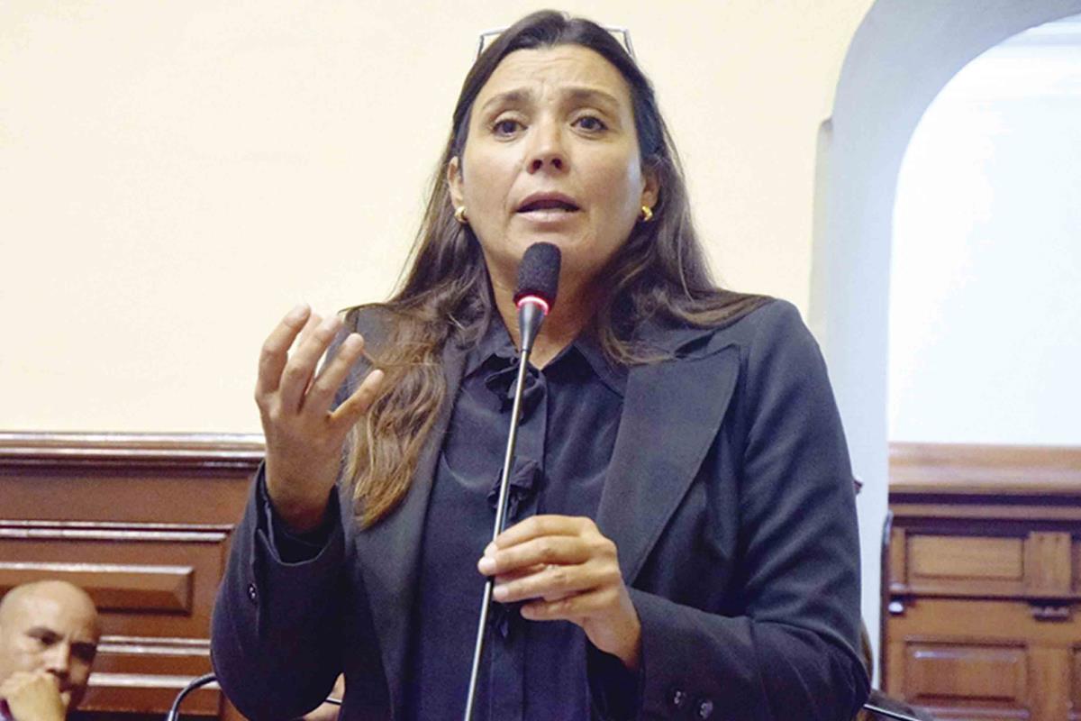 Karla Schaefer “En el partido PPK no quieren perder poder” Exitosa