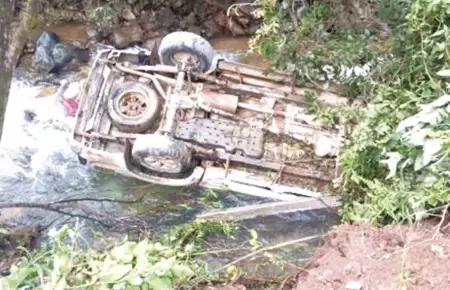 Camioneta cae al río Marañón y deja un muerto y cuatro desaparecidos en Sánchez