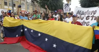venezolanos-en-peru