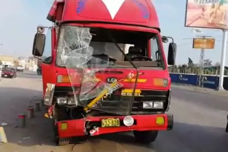 camion-accidente-rojo