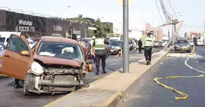 auto-choca-poste