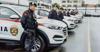 policias-y-carros