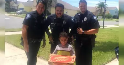 police-pizza