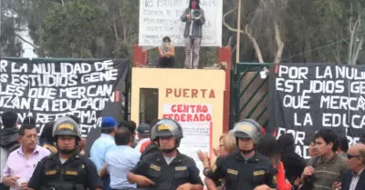 san-marcos-protesta