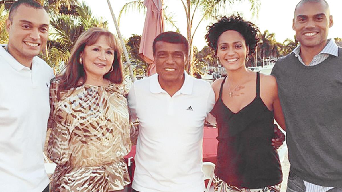 Teófilo Cubillas en graves problemas Exitosa Noticias