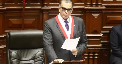 pedro-olaechea-viajara-a-comision-de-venecia-y-gen-915262-813847