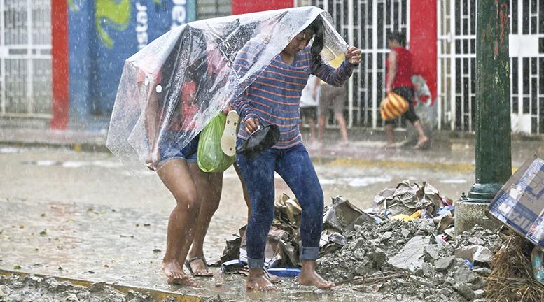En emergencia distritos de 15 regiones por periodo de lluvias - Exitosa ...
