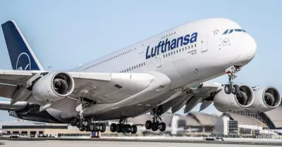 Lufthansa-A380-at-Los-Angeles-International-LAX-2-Ryan-Patterson