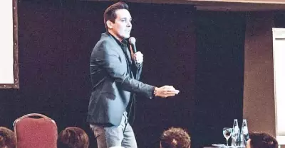 MAURICIO
