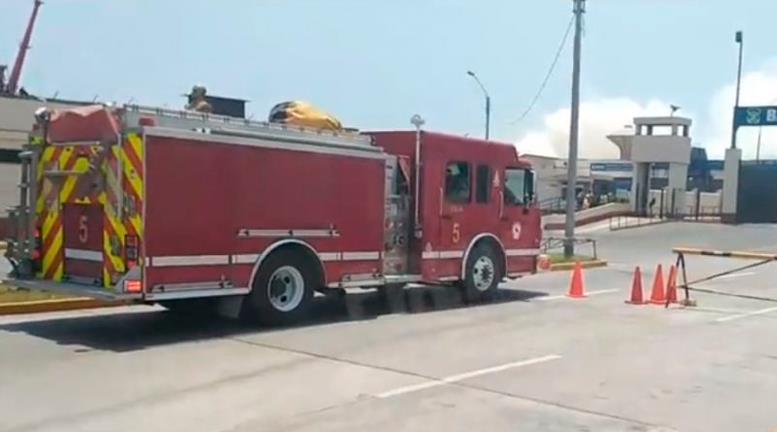 Se registró incendio cerca a la Base Naval del Callao - Exitosa Noticias