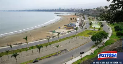 Muoz-Presentarn-propuesta-a-la-PCM-sobre-el-uso-de-playas-de-la-Costa-Verde