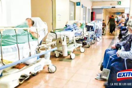 Médicos-demandan-cierre-de-Italia-ante-el-colapso-de-los-hospitales-1