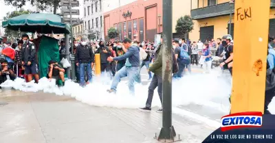 Disturbios-y-protestas-en-Lima-y-el-interior-del-pas-en-rechazo-a-Merino-y-la-v