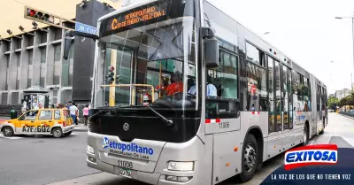 Atencin-Se-restableci-el-servicio-de-buses-del-Metropolitano-en-todas-sus-rut
