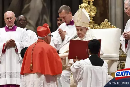papa-francisco-cardenales-covid