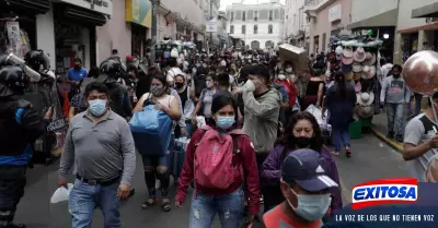Municipalidad-de-Lima-reducir-drsticamente-aforo-en-Mesa-Redonda-para-evitar-c