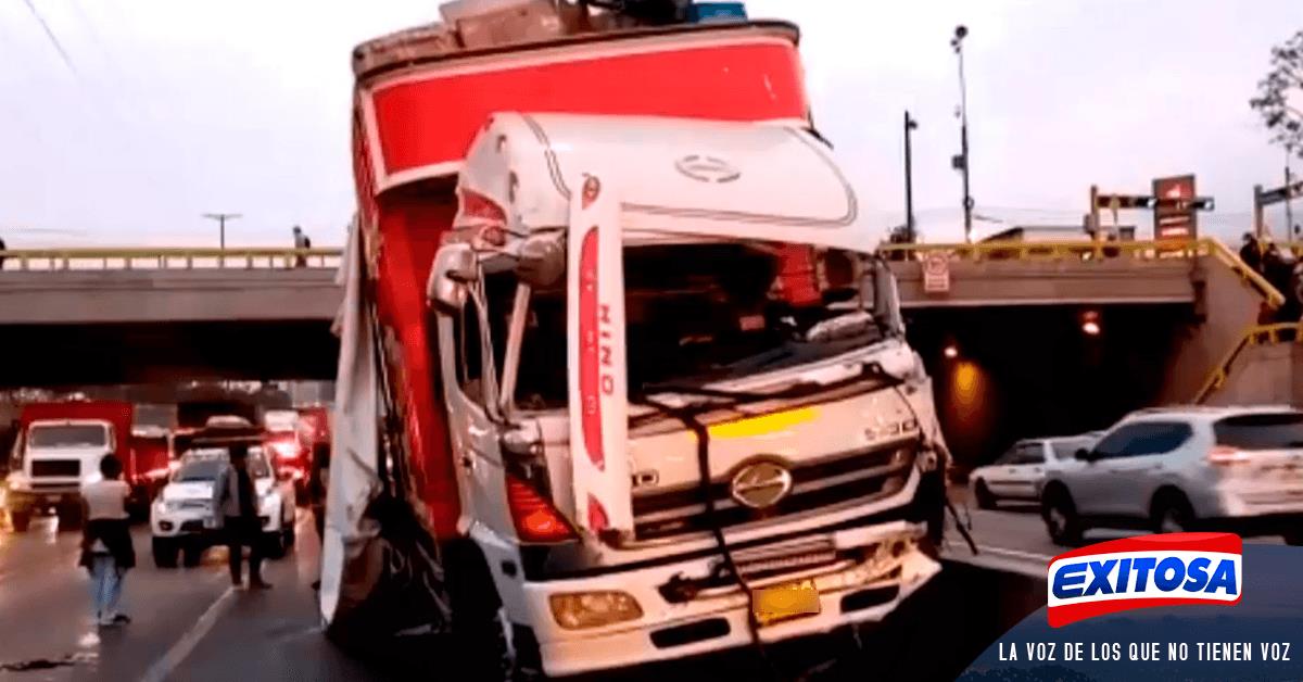 Accidente de tránsito en la Panamericana Sur deja un muerto y un herido ...