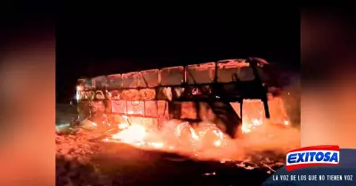 Setenta-pasajeros-se-salvan-de-morir-tras-incendio-de-mnibus-en-Tacna