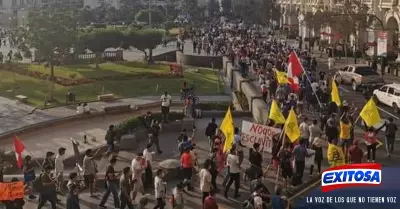 cuarentena-marcha-en-contra