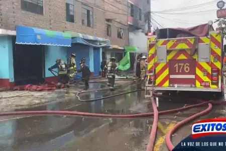 Santa-Anitareportan-incendio-de-gran-magnitud-en-edificio-VIDEO