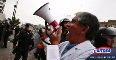 Federacin-Mdica-Peruana-ratifica-huelga-indefinida-tras-no-llegar-a-acuerdos-c