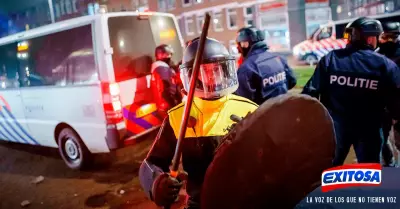 Segunda-noche-de-disturbios-por-protestas-contra-toque-de-queda-en-Holanda