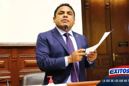 Espinoza-Ha-quedado-un-Tribunal-Constitucional-a-la-medida-del-Ejecutivo