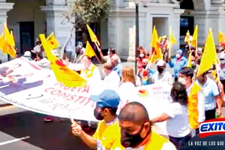 Fonavistas-exigen-devolucion-con-protestas-en-Congreso