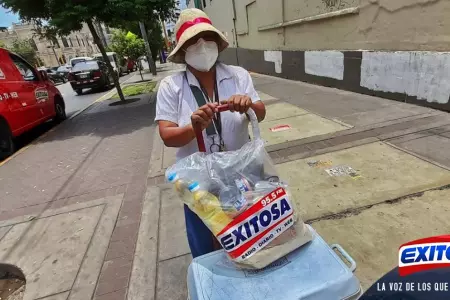anciana-vende-gaseosas-en-las-calles-durante-la-cuarentena-para-alimentarse