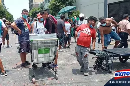Cercado-de-Lima-enfrentamiento-ambulantes-y-serenazgo
