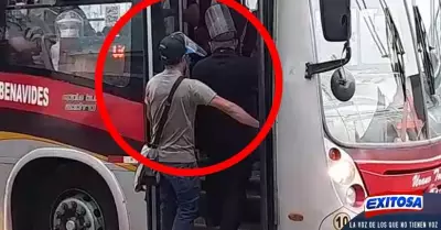 buses-llevan-pasajeros-sin-respetar-aforo-cercado-de-lima