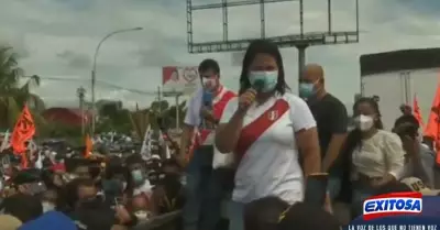 Keiko-Fujimori-en-Tarapoto-No-le-tenemos-miedo-al-terrorismo