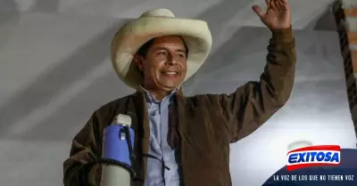 Pedro-Castillo-jurar-como-presidente-de-manera-simblica-en-Ayacucho