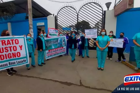 Exitosa-enfermeras-de-hospital-lazarte-protestan