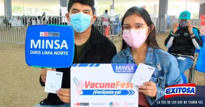Exitosa-vacunacion-50-establecimientos-minsa