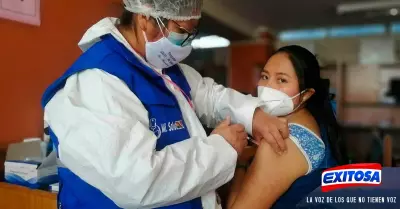 vacunacin-adolescentes-covid-19-Bolivia-Exitosa