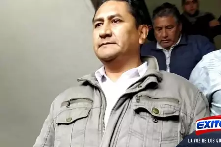 vladimir-cerron-bancada-peru-libre-Exitosa