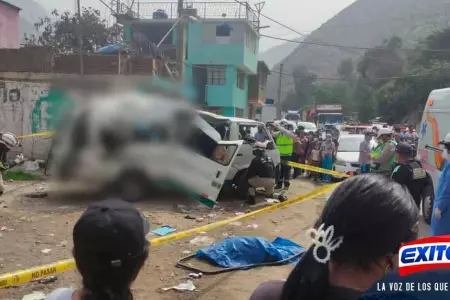 Exitosa-choque-minivan-camion-dos-heridos-muertos