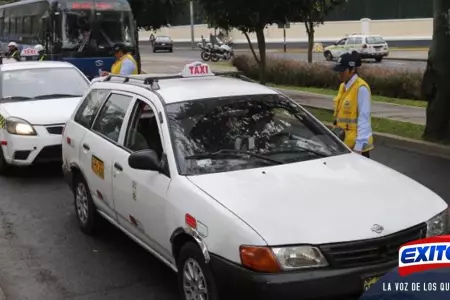 taxis-colectivos-Exitosa