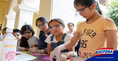 Exitosa-actividades-Da-Internacional-de-la-Mujer-y-la-Nia-en-la-Ciencia