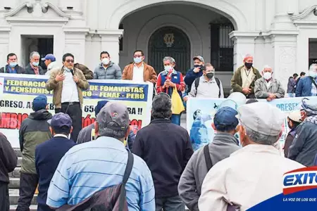 Ejecutivo-no-devuelve-autgrafa-de-ley-Fonavi-Exitosa