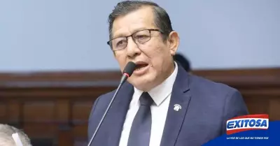 Eduardo-Salhuana-moción-de-censura-contra-ministro-Condori-Exitosa