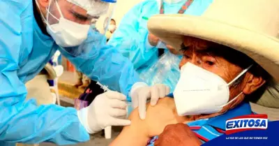 Exitosa-40-poblacion-cajamarca-vacunada-tercera-dosis