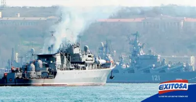 Ucranianos-hunden-buque-insignia-ruso-en-toma-de-puerto-de-Maripol-Exitosa
