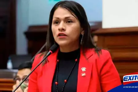 Silvana-Robles-Para-la-derecha-fascista-hablar-de-Asamblea-Constituyente-es-aten