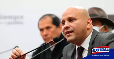 ministro-Alejandro-Salas-Exitosa-2